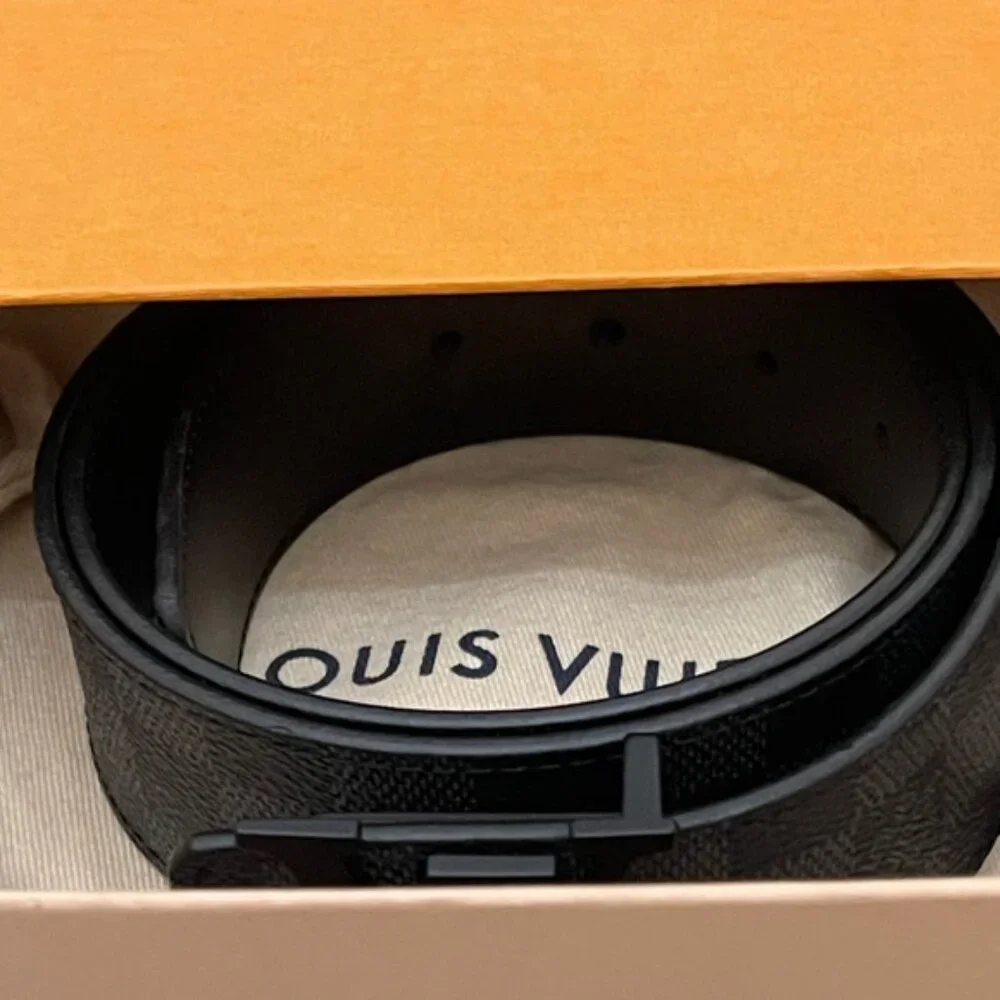 Louis Vuitton Black/ Gray Checkered Men's Belt - Picture 7 of 7